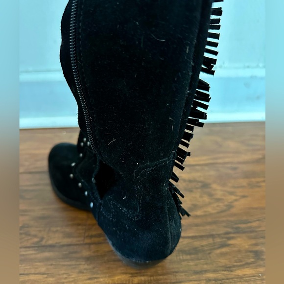 Over-the-Knee Black Leather/Suede Fringe Studded Cowboy Boots, Sz: 7 - Picture 7 of 10